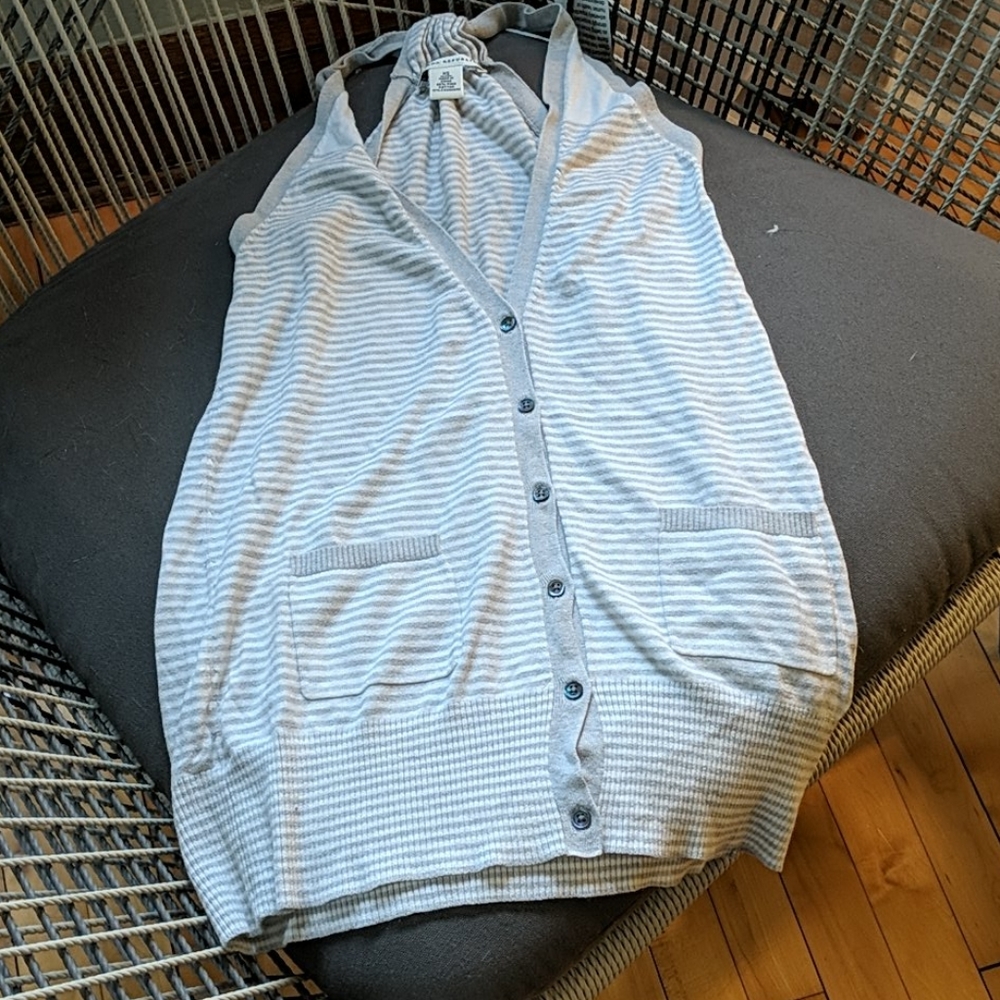 Super soft BR sweater tank/vest